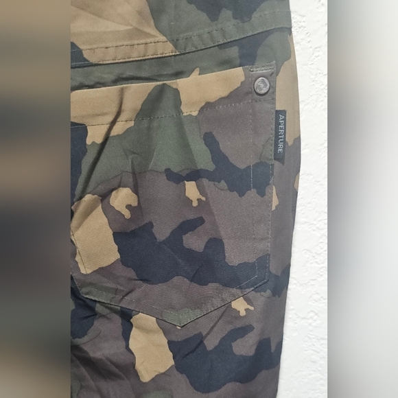 Aperture Camo 10K Snowboard Pants Winter Sports Size Small - Picture 8 of 15